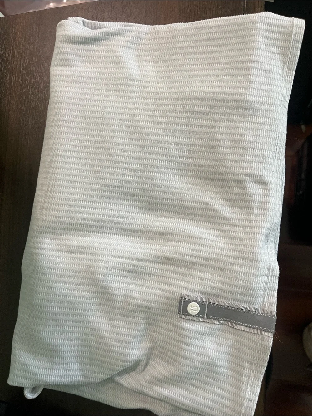 Lululemon White Waffle Knit vinyasa Scarf w